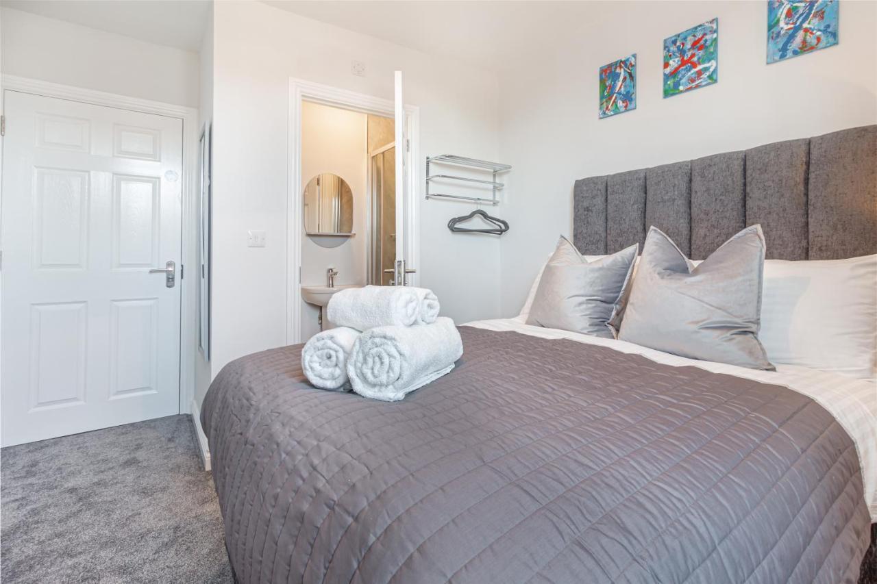 Host & Stay - The Bull Inn, 3 Double Rooms Fernhill Heath Εξωτερικό φωτογραφία